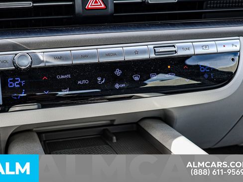 Used 2024 Hyundai Ioniq 6 SEL image 39