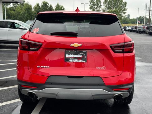 Used 2023 Chevrolet Blazer LT w/ Driver Confidence Package FWD image 5