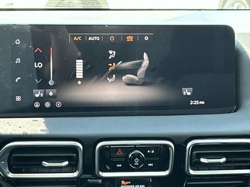 New 2026 Nissan Sentra SV w/ SV Convenience Package FWD image 23