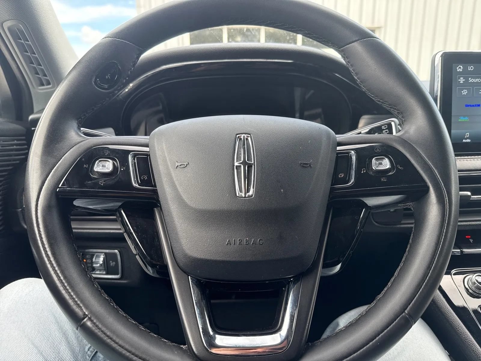 Used 2022 Lincoln Corsair FWD image 13
