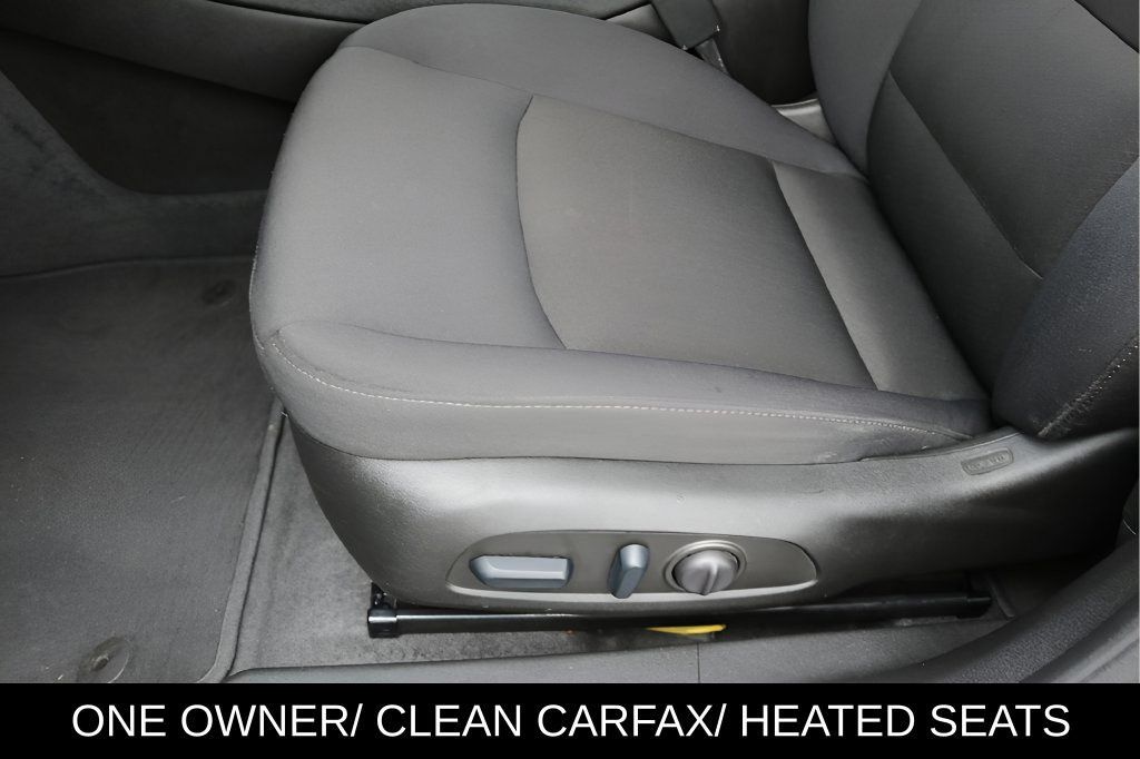 Used 2025 Chevrolet Malibu LT FWD image 13