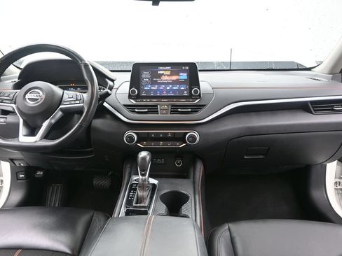 Used 2022 Nissan Altima 2.5 SR FWD image 31