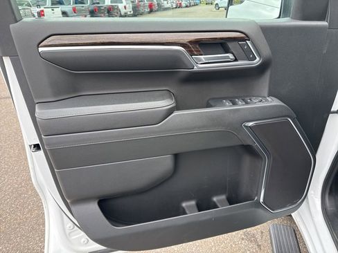 Used 2023 GMC Sierra 1500 SLE AWD/4WD image 8