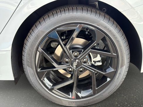 New 2026 Kia K5 GT-Line FWD image 9