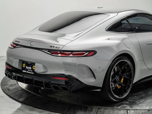 Used 2024 Mercedes-Benz AMG GT 55 image 22