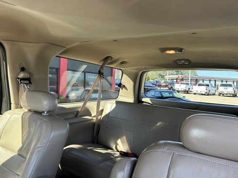 Used 2004 Ford Excursion Limited image 10