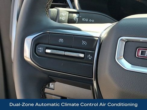 Used 2026 GMC Canyon AT4 w/ Technology Plus Package image 7