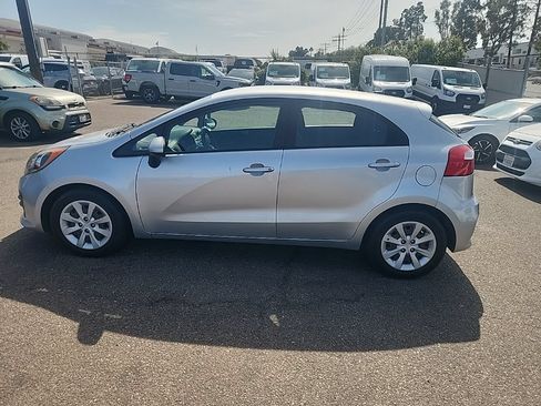 Used 2016 Kia Rio LX FWD image 10