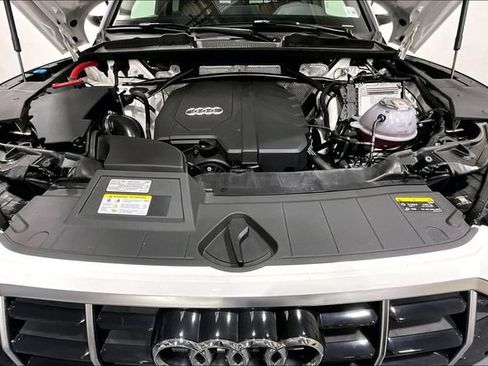 Used 2023 Audi Q5 2.0T Premium w/ Convenience Package AWD/4WD image 6