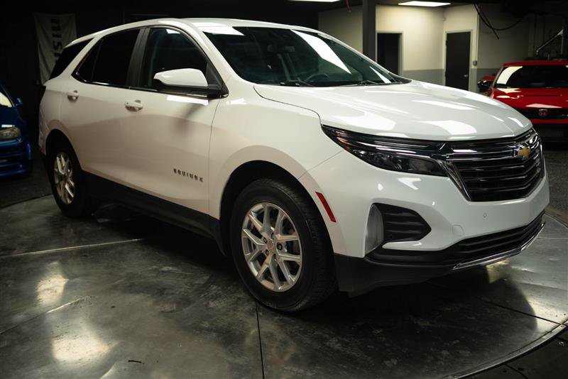 Used 2023 Chevrolet Equinox LT w/ LPO, Floor Liner Package AWD/4WD image 5