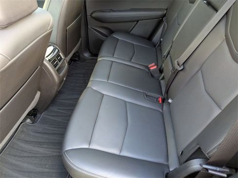 Certified 2022 Cadillac XT5 Sportv w/ Technology Package image 22