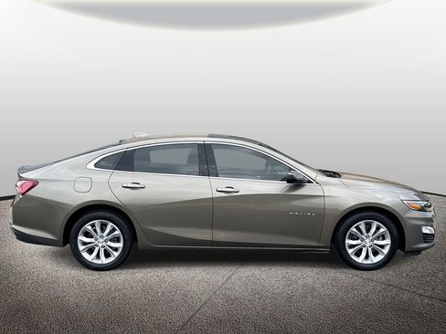 Used 2020 Chevrolet Malibu LT image 4