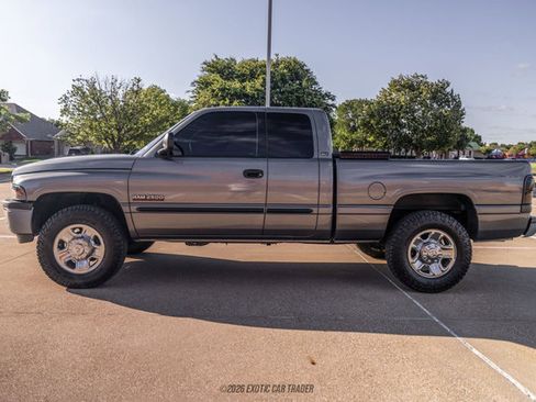 Used 2002 Dodge Ram 2500 Truck 2WD Quad Cab image 3