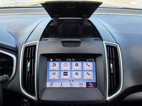 Used 2019 Ford Edge SEL w/ Equipment Group 201A AWD/4WD image 19