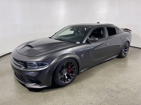 Used 2020 Dodge Charger SRT Hellcat w/ Harman/Kardon Audio Group image 7