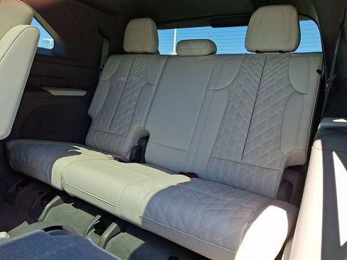 Certified 2026 Cadillac Escalade IQ Luxury 1 AWD/4WD image 10