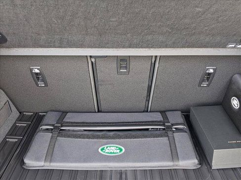 New 2025 Land Rover Range Rover Evoque S AWD/4WD image 18