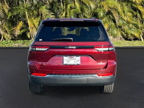 New 2025 Jeep Grand Cherokee Laredo X w/ Luxury Tech Group I image 4