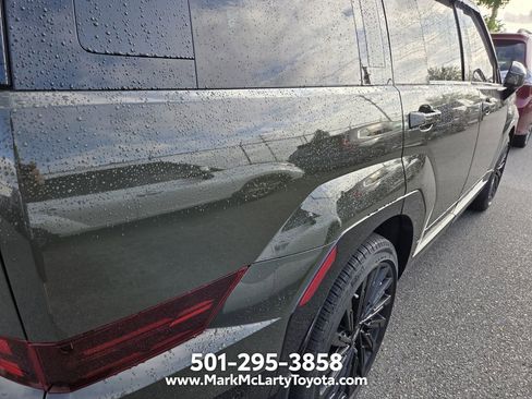 Used 2025 Hyundai Santa Fe Calligraphy FWD image 10
