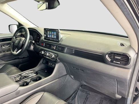 Used 2024 Honda Pilot EX-L image 29