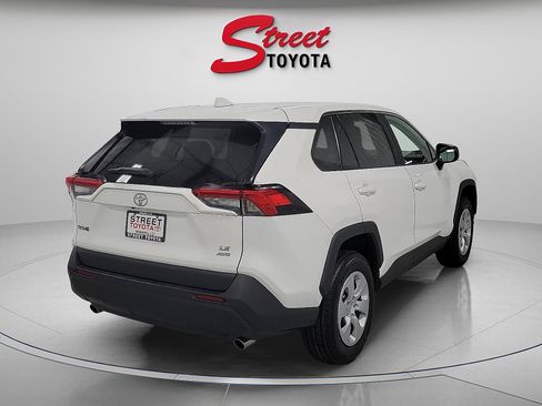 Certified 2024 Toyota RAV4 LE image 4