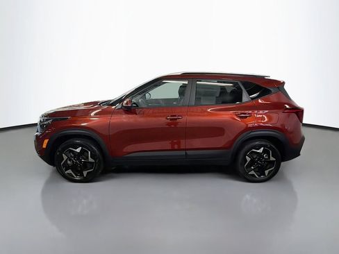 Used 2025 Kia Seltos S AWD/4WD image 6
