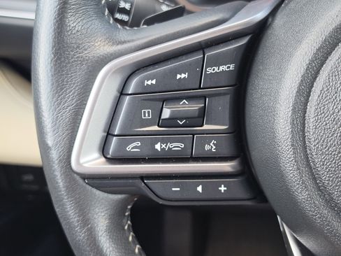 Used 2023 Subaru Ascent Limited w/ Technology Package AWD/4WD image 18