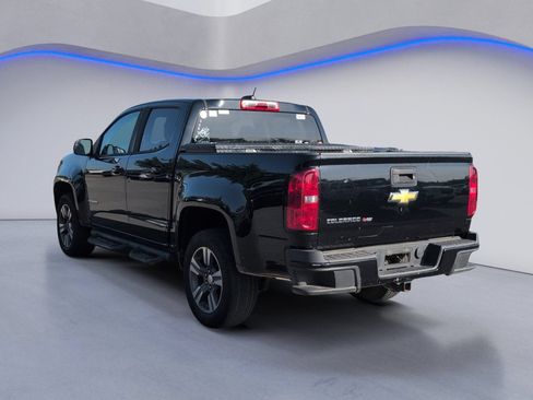 Used 2018 Chevrolet Colorado W/T w/ Custom Special Edition RWD image 3