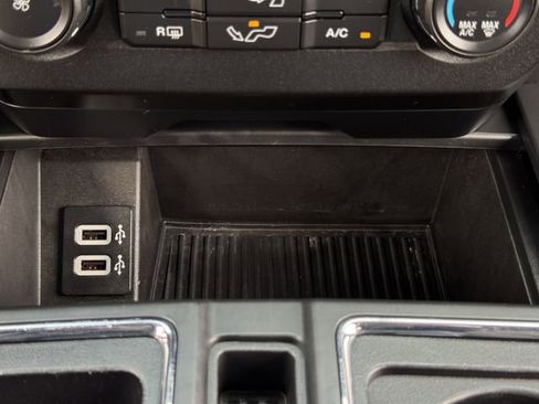 Used 2017 Ford F150 XL w/ Equipment Group 101A Mid RWD image 18