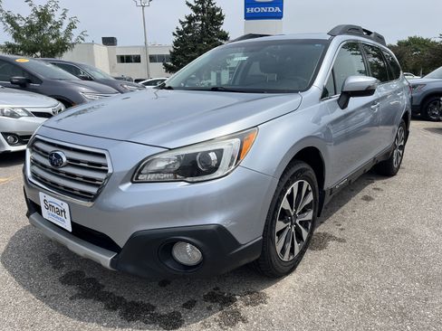 Used 2015 Subaru Outback 3.6R Limited AWD/4WD image 2