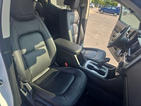 Used 2022 Chevrolet Colorado LT w/ Luxury Package AWD/4WD image 26