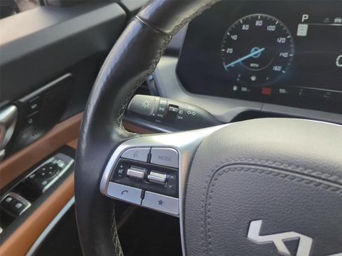 Used 2023 Kia Telluride SX Prestige X-Pro AWD/4WD image 19
