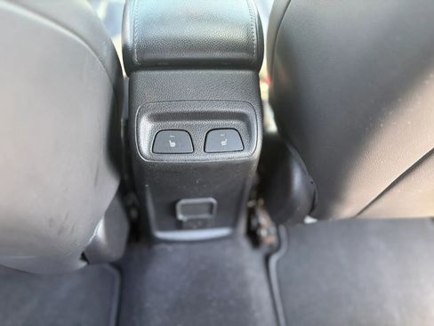Used 2016 Chevrolet Cruze Premier FWD image 31