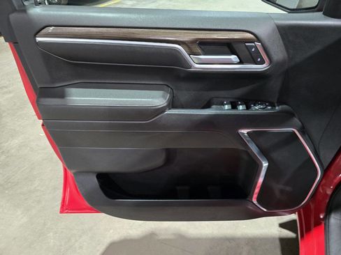 Used 2022 Chevrolet Silverado 1500 RST image 29