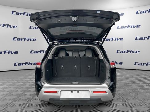 Used 2023 Nissan Pathfinder SL image 11