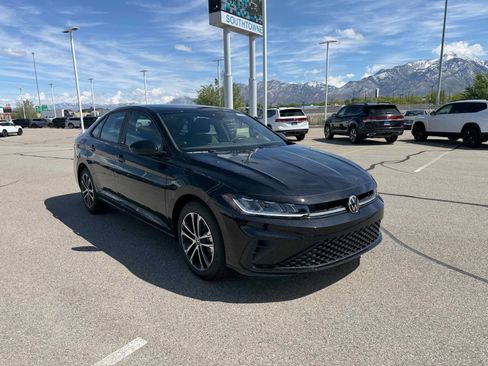 New 2026 Volkswagen Jetta Sport FWD image 9