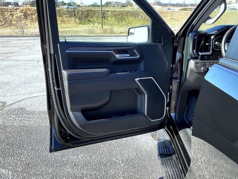 Certified 2023 Chevrolet Silverado 1500 LT w/ Z71 Off-Road Package image 10