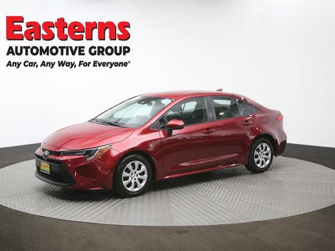 Used 2025 Toyota Corolla LE FWD image 56