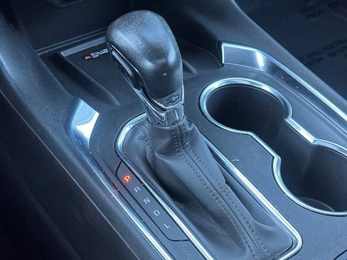 Used 2022 Chevrolet Traverse High Country image 33