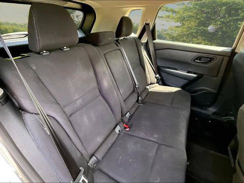 Used 2024 Nissan Rogue S AWD/4WD image 26