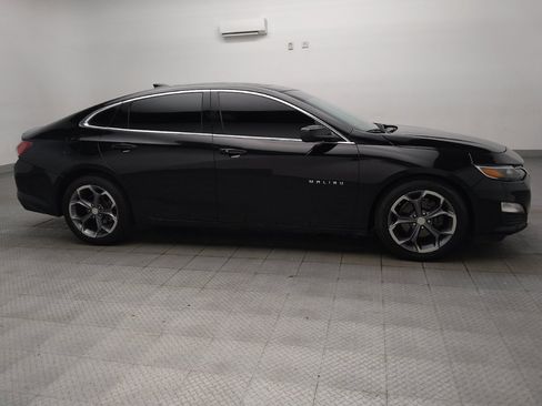 Used 2021 Chevrolet Malibu LT FWD image 11