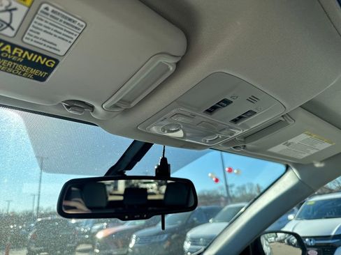 Used 2013 Toyota RAV4 Limited image 30