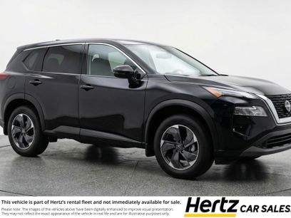 Used 2025 Nissan Rogue SV