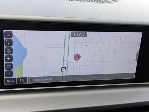 Certified 2024 Kia Seltos S FWD image 23