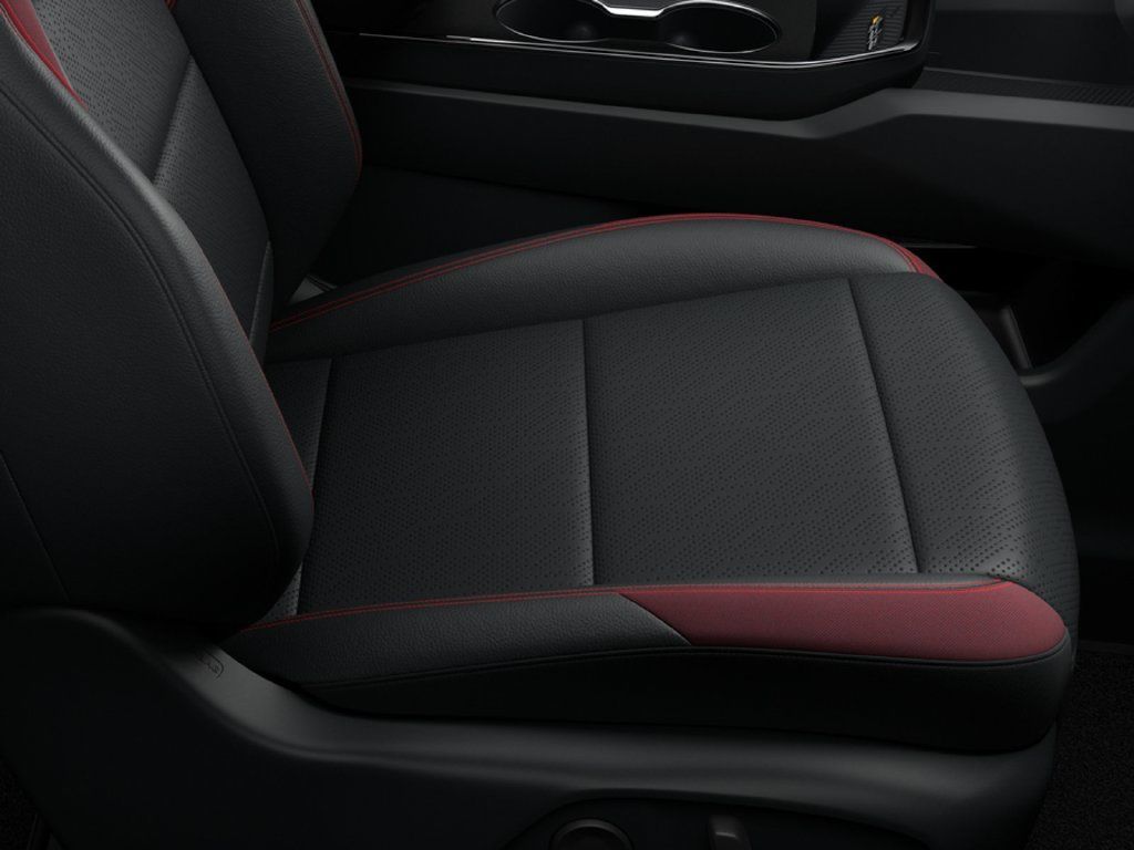 New 2027 Chevrolet Equinox RS w/ Convenience Package III FWD image 9