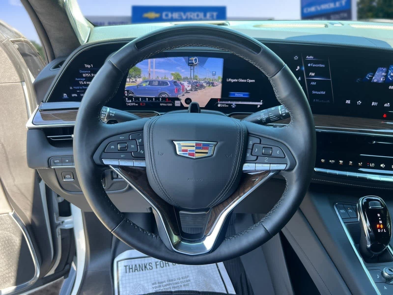 Certified 2024 Cadillac Escalade Sport Platinum w/ LPO, ONYX Package AWD/4WD image 16