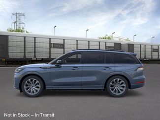 New 2026 Lincoln Aviator AWD w/ Jet Appearance Package video 3