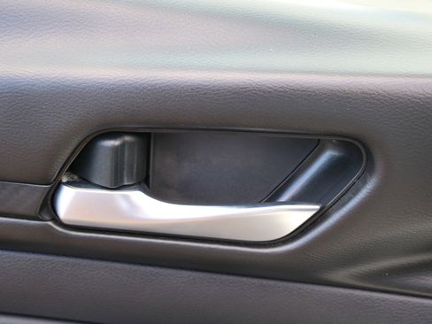 Used 2020 Nissan Altima 2.5 SR image 14