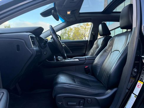 Used 2018 Lexus RX 450h AWD w/ Luxury Package image 9
