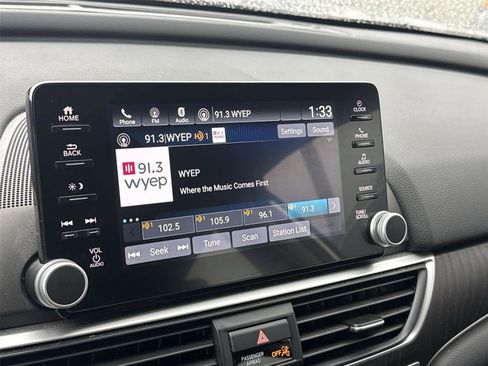 Used 2020 Honda Accord EX image 23